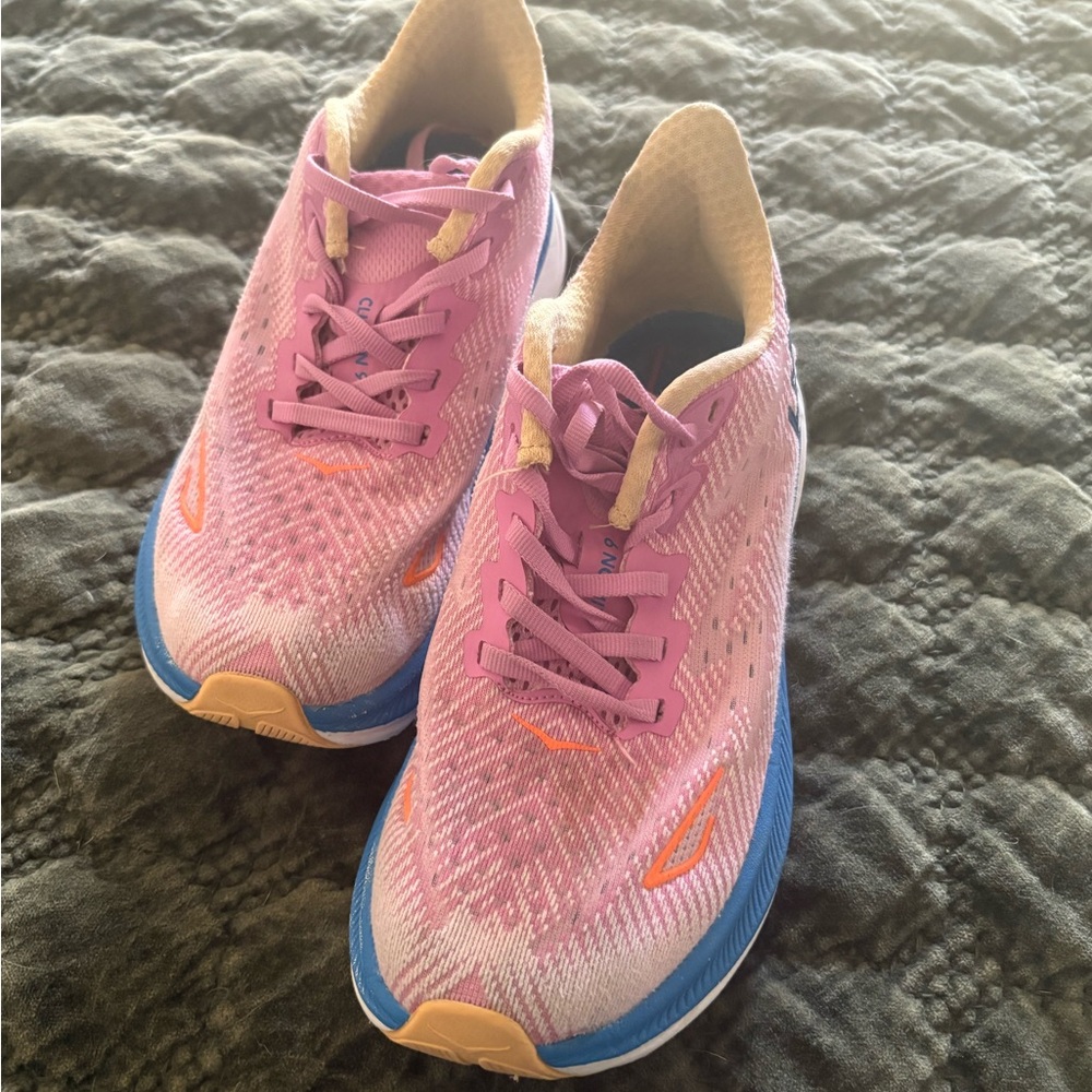 Hoka Pink Clifton 9 Shoes